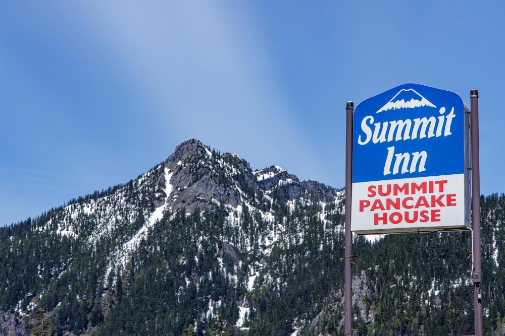 The Summit Inn